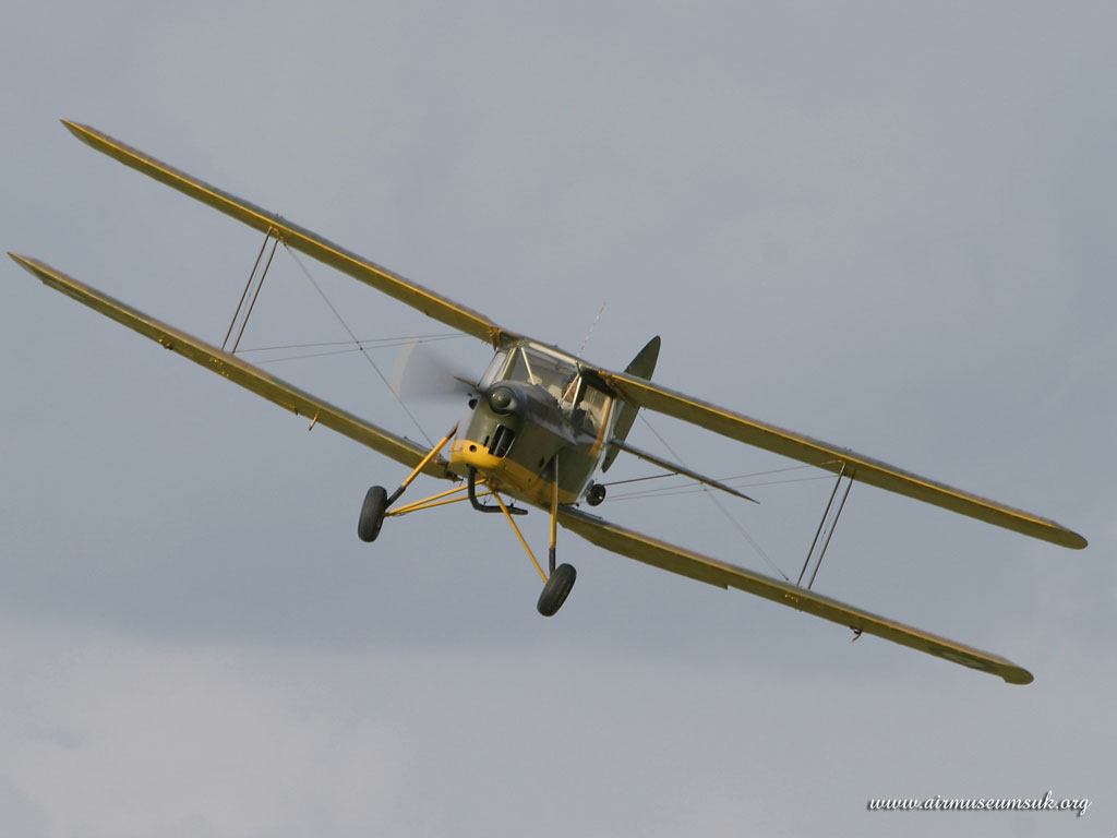 270 De Havilland DH.87b Hornet Moth