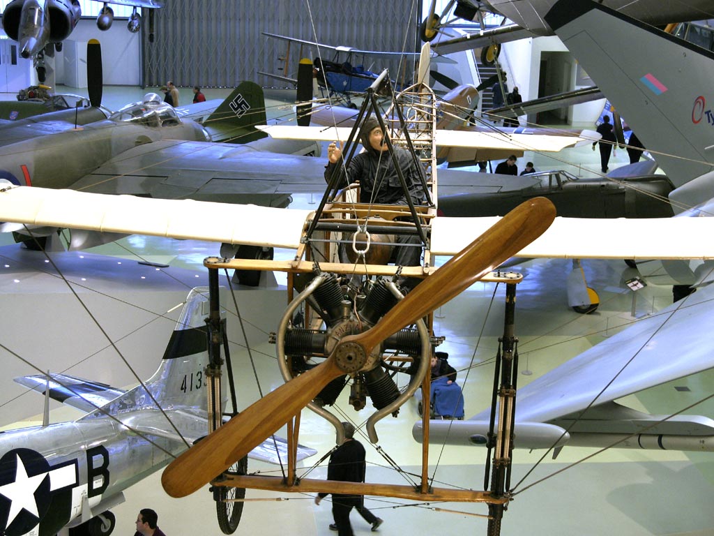 017 Bleriot XI