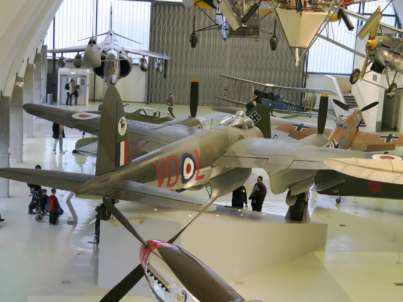 102 De Havilland Mosquito B.35