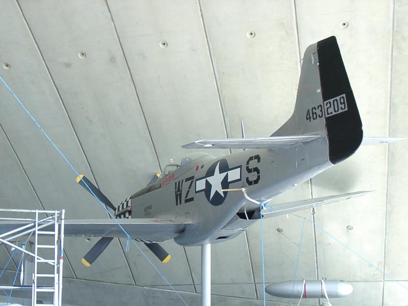 095 North American P-51D Mustang FSM
