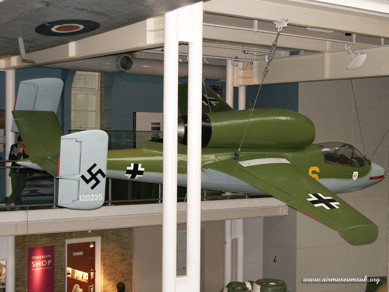 274 Heinkel He 162 A-1